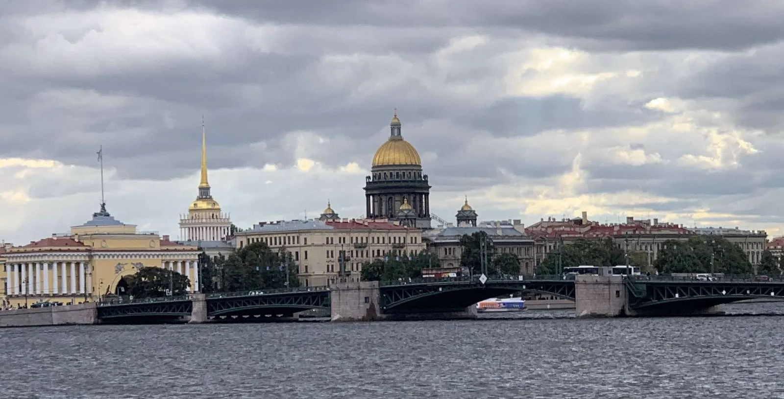 FBS Rebate Service IB group win the partner contest